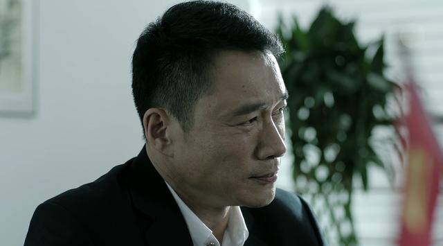 人民的名义：赵东来不把祁同伟放眼里，看似不正常，但原因很现实