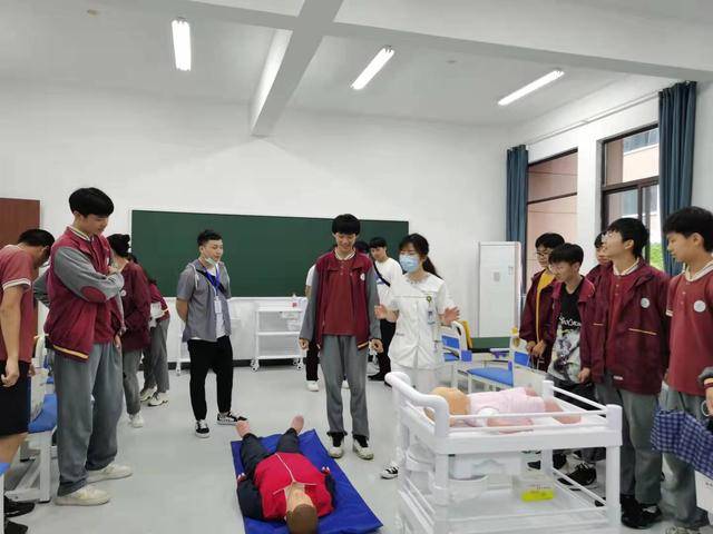 【湖北中职中专网】中职学校什么专业最好？没有最好的只有适合的！