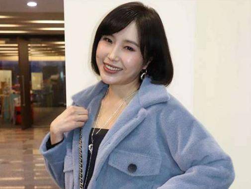女星为爱付出太暖心，狂砸12万台币助男友漂亮，天天为他泡奶昔