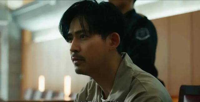 周渝民《逆局》，内地无法过审，只有海外版能播出