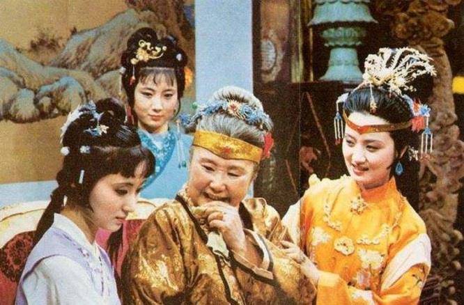 古代一两银子换算成人民币是多少？看看你的月收入值几两银子