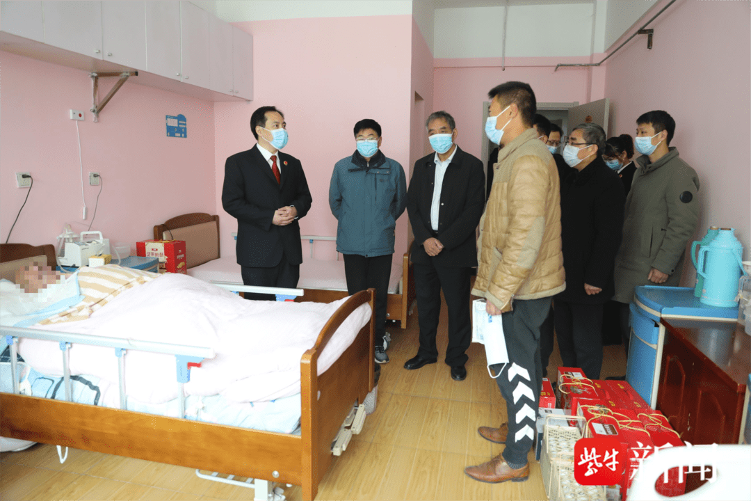 灌云发出首笔司法救助慈善基金