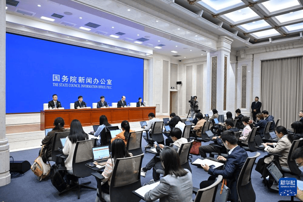 高质量完成“十四五”规划丨加快推进气象科技能力现代化和社会服务现代化——国新办发布会聚焦“十四五”时期气象高质量发展成就