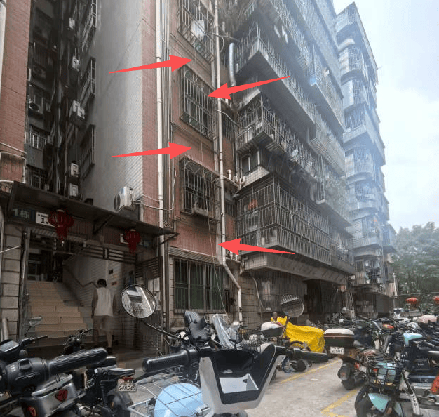 深圳一小区电动车管理引担忧，部门责令整改后，记者实探