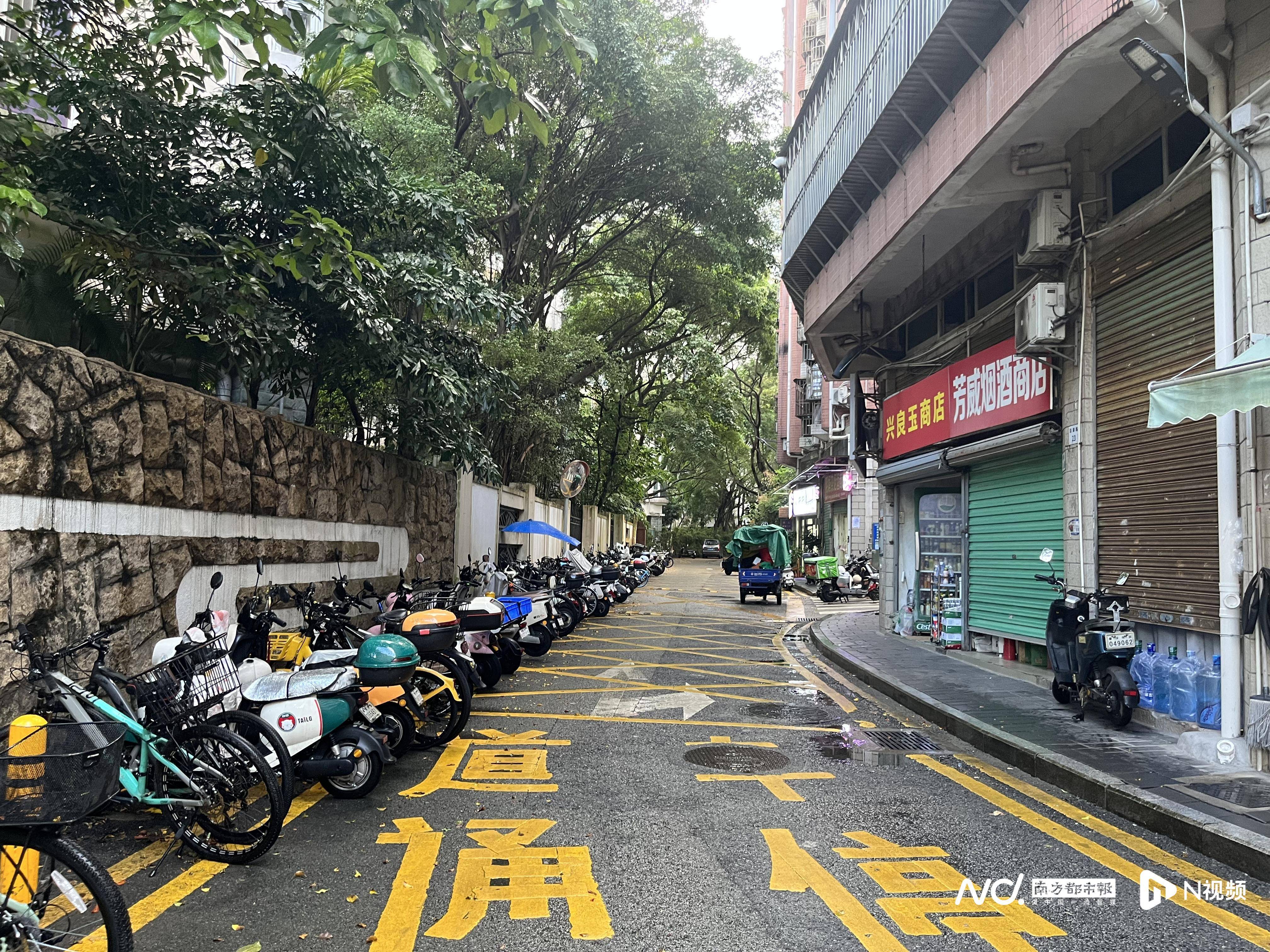 深圳一小区电动车管理引担忧，部门责令整改后，记者实探