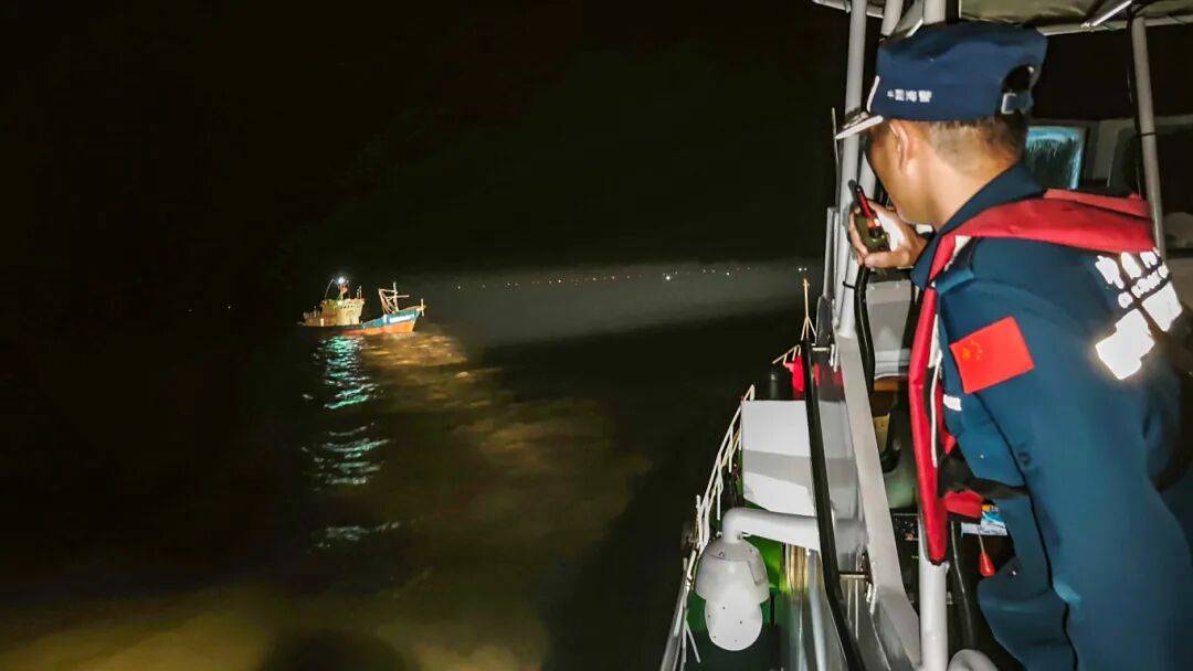 半年出海7次，神秘渔船从未带回1条鱼，背后是一桩大案！