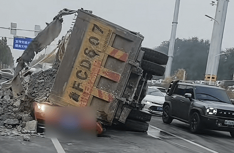 44岁女教师下班途中意外身亡!肇事者项某某被采取刑事强制措施,事故详情披露