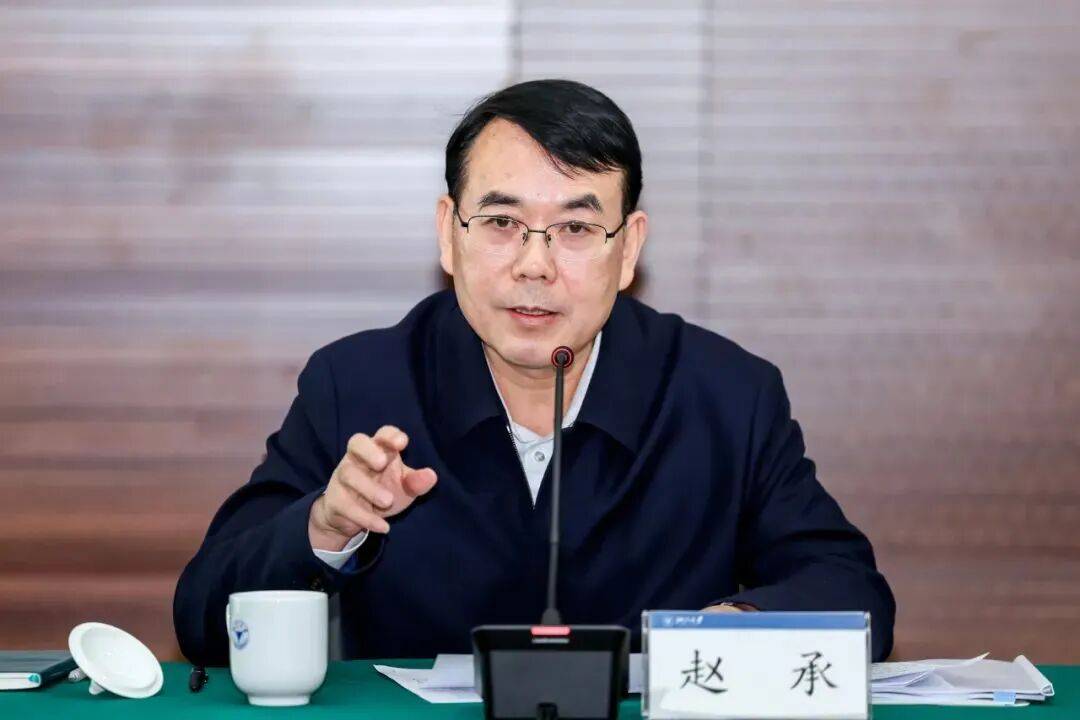 中央批准：赵承任辽宁省委常委