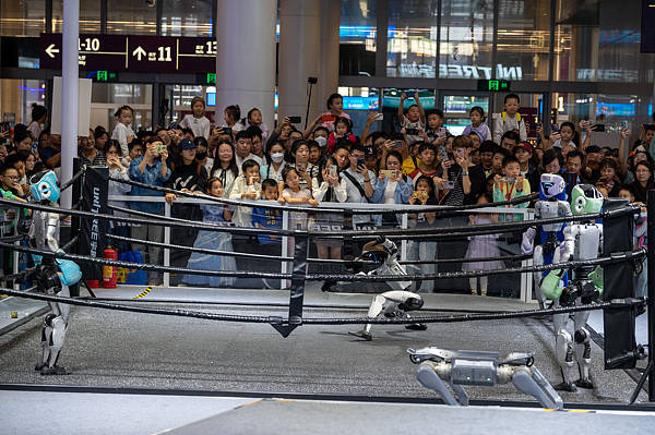 澳媒感叹:中国过去试图追赶西方,现在赶上了,但西方未来可能赶不上中国